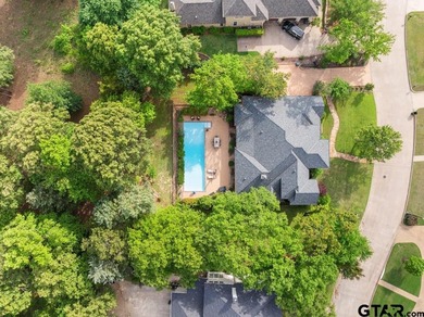 This is the home you've been waiting for. Located in the - photo 44