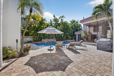 FABULOUS CUSTOM DESIGNED COURTYARD HOME. ONE STORY MAIN HOUSE - photo 3