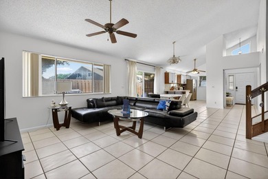 Light and bright 2-story patio townhome with a unique layout-4 - photo 15