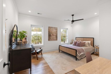 3,000 SF + 1,000 SF ADU!! Nestled in the heart of Old Mount - photo 20