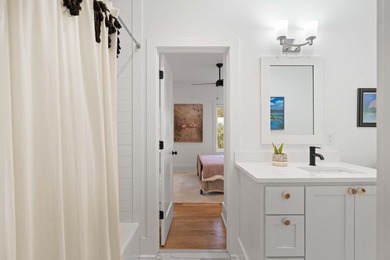 3,000 SF + 1,000 SF ADU!! Nestled in the heart of Old Mount - photo 21