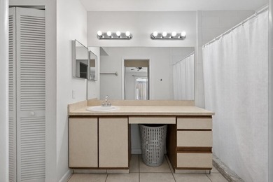 Light and bright 2-story patio townhome with a unique layout-4 - photo 21