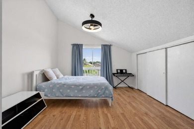 Light and bright 2-story patio townhome with a unique layout-4 - photo 25