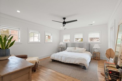 3,000 SF + 1,000 SF ADU!! Nestled in the heart of Old Mount - photo 29