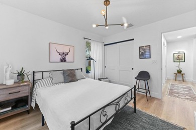 Prepare to be captivated by this stunning single-family home - photo 30