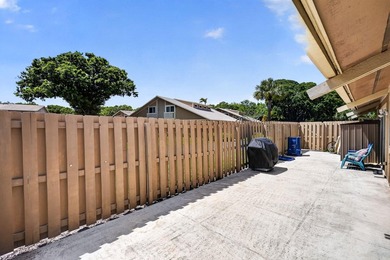 Light and bright 2-story patio townhome with a unique layout-4 - photo 31