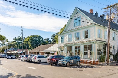 3,000 SF + 1,000 SF ADU!! Nestled in the heart of Old Mount - photo 48