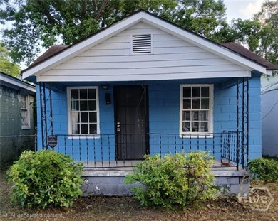 627 W 48th St - photo 1