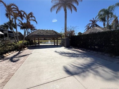 Nestled within an exclusive gated RV resort, this exceptional - photo 5