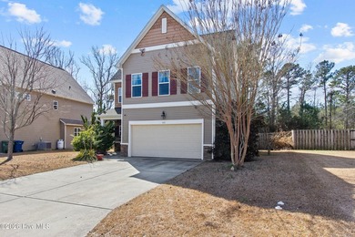 Welcome home to The Landing at Mill Creek in Sneads Ferry! This - photo 2