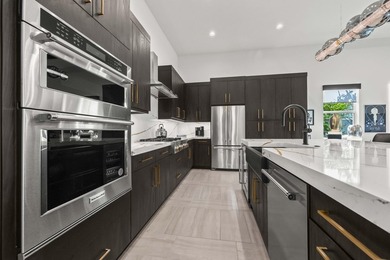 Experience the pinnacle of luxury living in this breathtaking - photo 8