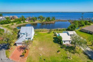 BACK ON MARKET. Financing issues on buyer side. Beautiful double - photo 4