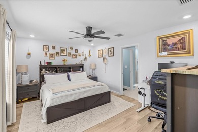Welcome to this thoughtfully designed 3 bedroom, 2 bathroom - photo 16