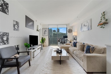 Experience the best of Brickell in this high floor 1 bedroom +