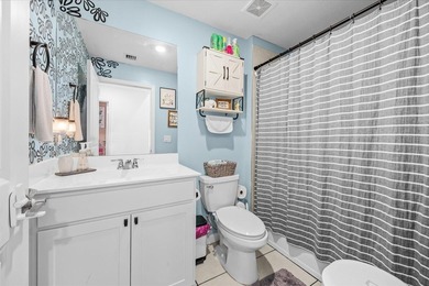 Welcome to this thoughtfully designed 3 bedroom, 2 bathroom - photo 26