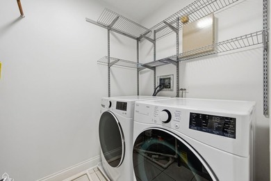 Fluid Integration of a Curated Gallery with Cohesive Design - photo 29