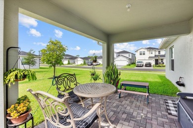 Welcome to this thoughtfully designed 3 bedroom, 2 bathroom - photo 30