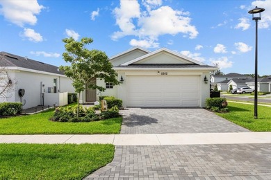 Welcome to this thoughtfully designed 3 bedroom, 2 bathroom - photo 34