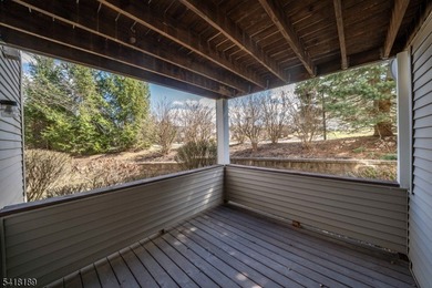 Beautiful first-floor condo located in the highly sought-after - photo 27