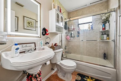 Welcome to your private oasis! This exceptional 4-bedroom - photo 31