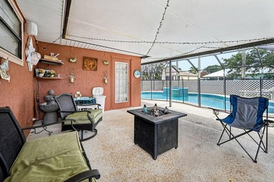 Welcome to your private oasis! This exceptional 4-bedroom - photo 35