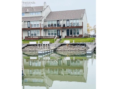 Lake Erie - Ottawa County Condo For Sale in Port Clinton Ohio