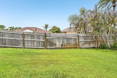 Welcome to your private oasis! This exceptional 4-bedroom - photo 47
