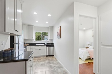 Welcome 1547 Four Oaks Circle, this beautifully updated - photo 6