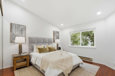 Welcome 1547 Four Oaks Circle, this beautifully updated - photo 9