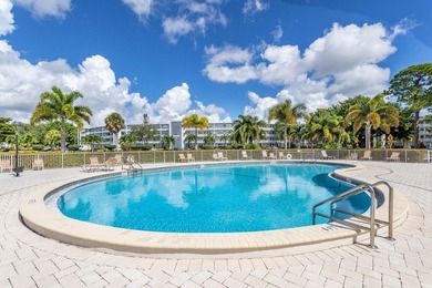 55+ Community of Century Village in Deerfield Beach. One Bedroom - photo 10