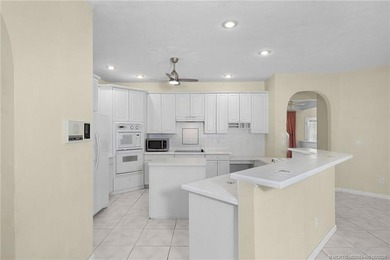 Exceptional opportunity in sought-after Orchid Bay! This - photo 22