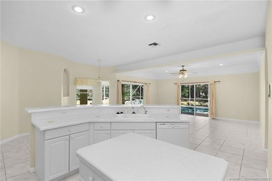 Exceptional opportunity in sought-after Orchid Bay! This - photo 23