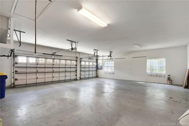 Exceptional opportunity in sought-after Orchid Bay! This - photo 31