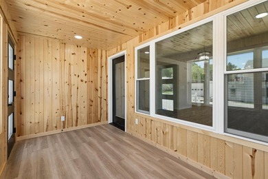 Cabin getaway or full-time home - the choice is yours! This - photo 5