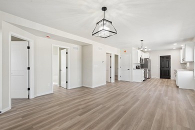 Cabin getaway or full-time home - the choice is yours! This - photo 8