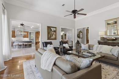 Beautifully maintained 5 bedroom,/4.5 bath home in a highly - photo 9