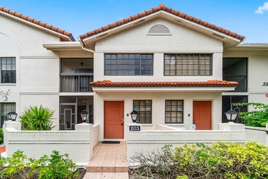 Welcome to easy 55+ Living in Sun Valley East. This well kept