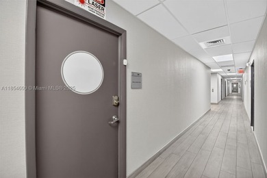 Unlock the potential of a fully operational, modern medical spa - photo 2