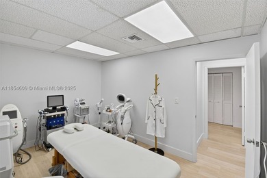 Unlock the potential of a fully operational, modern medical spa - photo 10