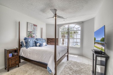 Just steps from Jupiter Beach, this 4-bedroom, 4-bathroom - photo 13