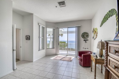 Just steps from Jupiter Beach, this 4-bedroom, 4-bathroom - photo 27