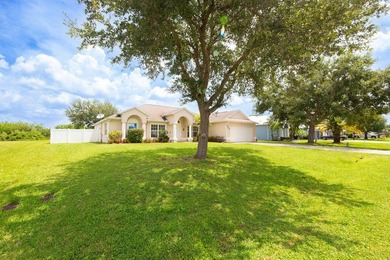 Welcome to your private oasis in the heart of Fort Pierce! This - photo 4