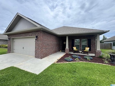 MOTIVATED SELLER. Say Hello to your new home in Turnberry - photo 1