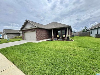 MOTIVATED SELLER. Say Hello to your new home in Turnberry - photo 2