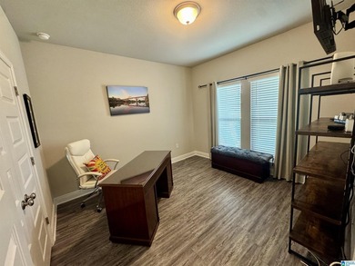 MOTIVATED SELLER. Say Hello to your new home in Turnberry - photo 5