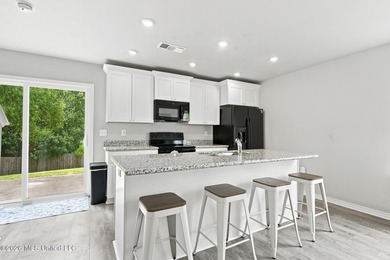 Move-in ready in Turtle Creek. New carpet, fresh paint, and all - photo 12