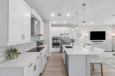 HURRY, THIS ONE WONT LAST !!! LUXURY LIVING ON A SPECTACULAR - photo 12