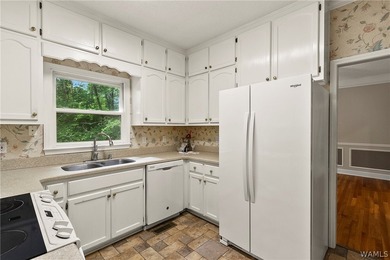 This beautifully maintained property offers privacy, recreation - photo 15