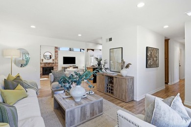 Welcome to 4871 Rue Bordeaux, a beautiful home offering 3 - photo 6