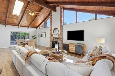 Welcome to 4871 Rue Bordeaux, a beautiful home offering 3 - photo 8
